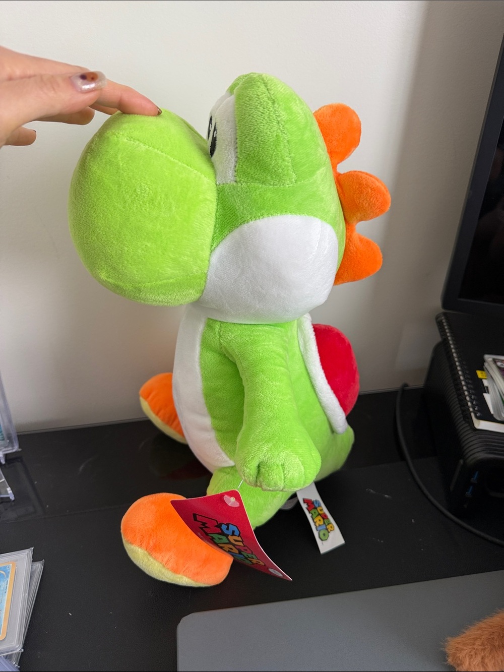 Yoshi Plushie - Picture 4 of 4